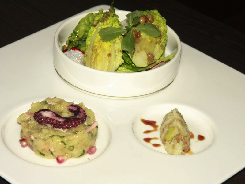 Culinary Heaven at the Titanic Piano Bar