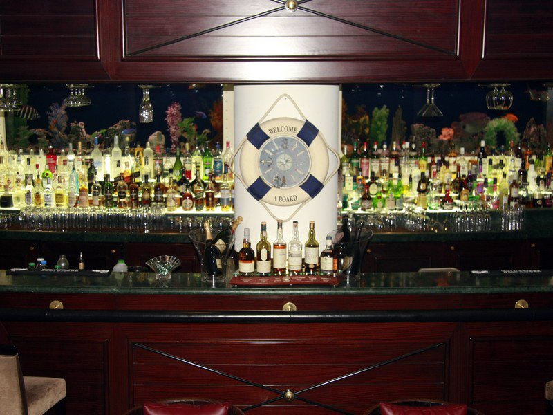 Culinary Heaven at the Titanic Piano Bar