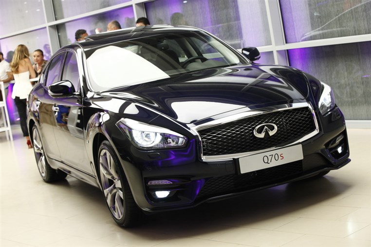 Launching of Infiniti Q70