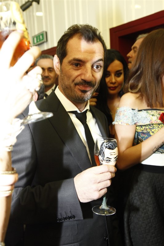 Avant Premiere of Chi Yom Rah Fell