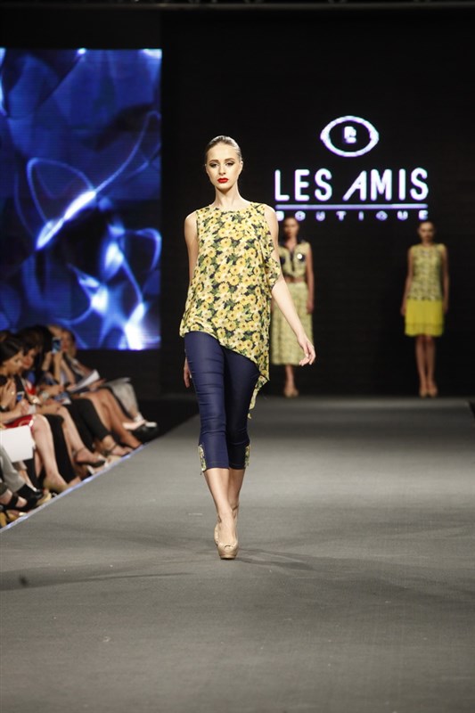 Les Amis at Summer Fashion Week By LIPS