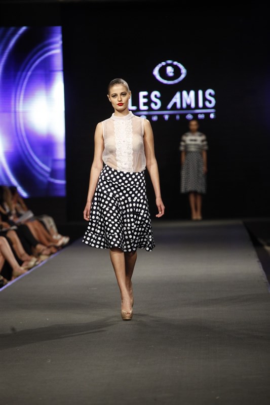 Les Amis at Summer Fashion Week By LIPS