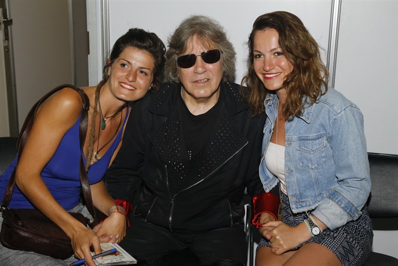 Jose Feliciano at Beirut Holidays