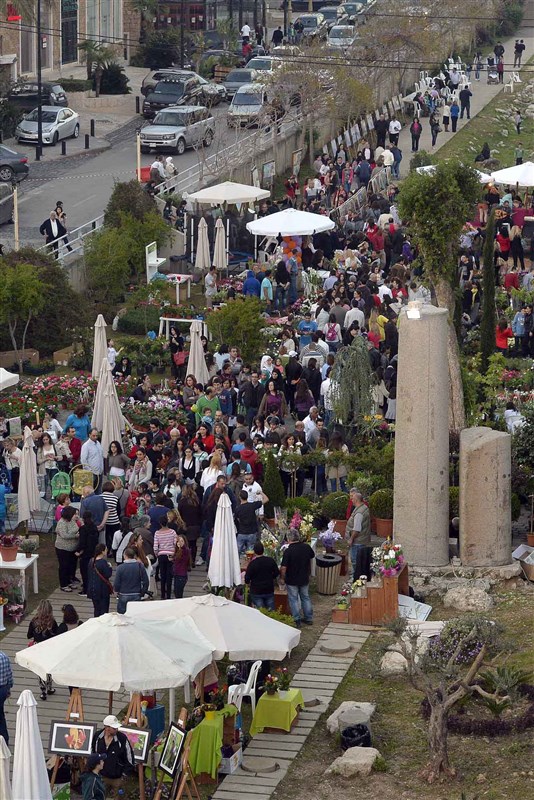 Le Marche des Fleurs a Byblos 
