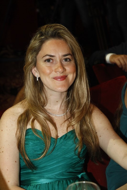 Le Bal Des Debutantes