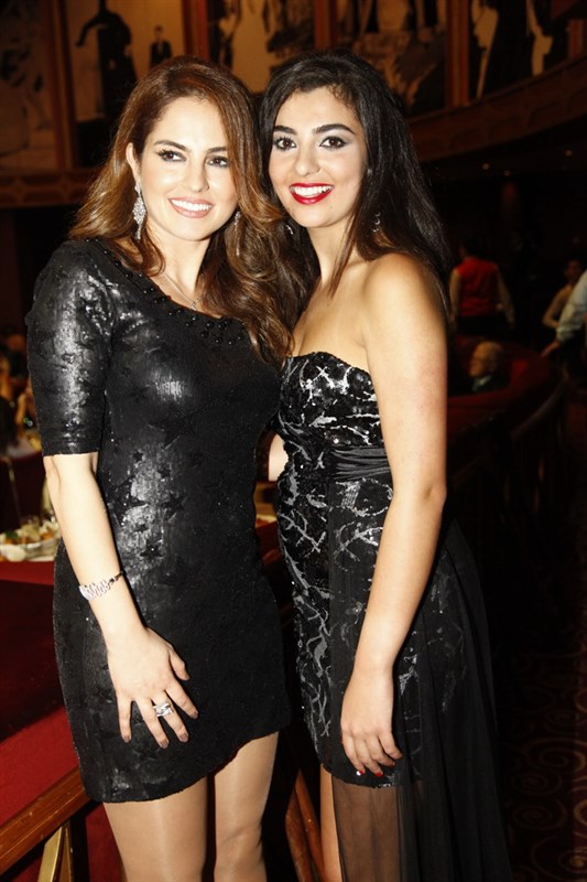 Le Bal Des Debutantes