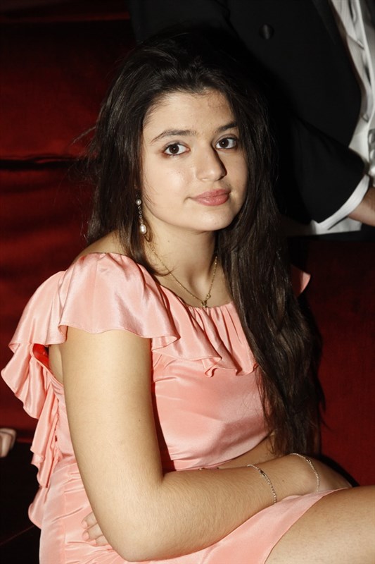 Le Bal Des Debutantes