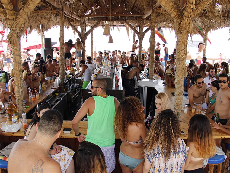 Opening of Bay 183 Beach Bar