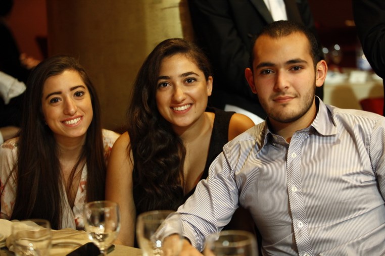 Le Bal Des Debutantes