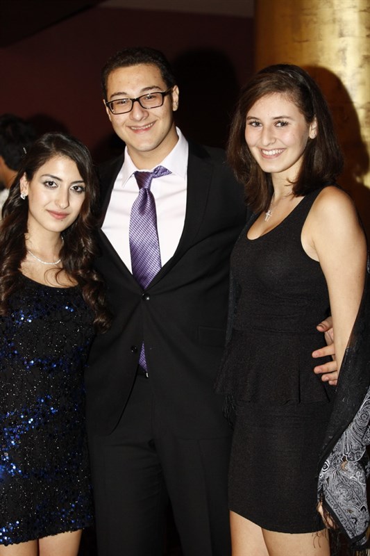 Le Bal Des Debutantes