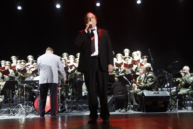 Les Choeurs de l Armee Rouge 