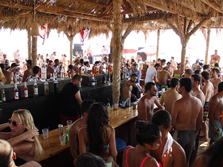 Opening of Bay 183 Beach Bar