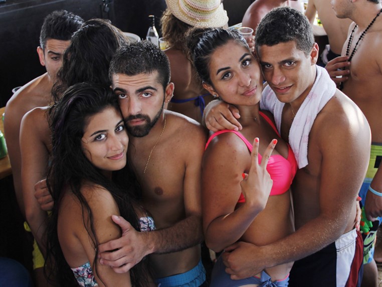 Opening of Bay 183 Beach Bar