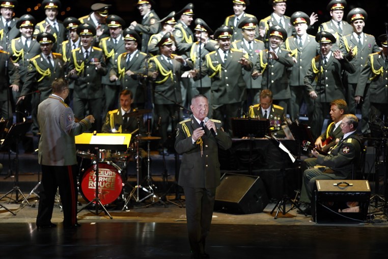 Les Choeurs de l Armee Rouge 
