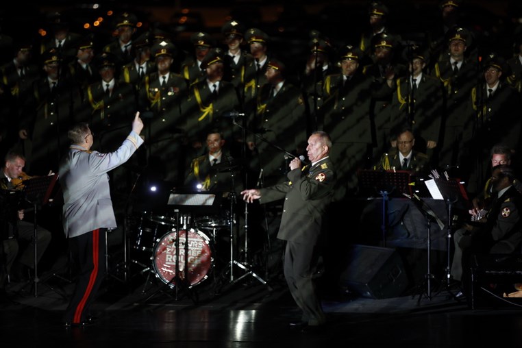 Les Choeurs de l Armee Rouge 