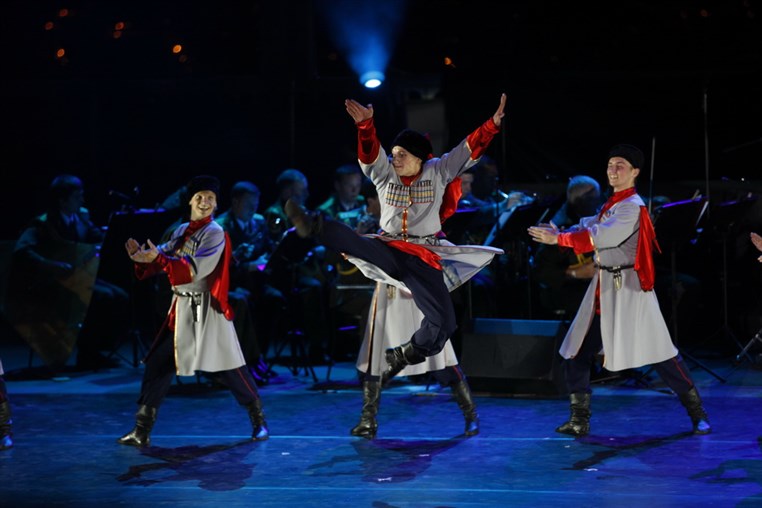 Les Choeurs de l Armee Rouge 