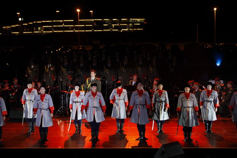 Les Choeurs de l Armee Rouge 