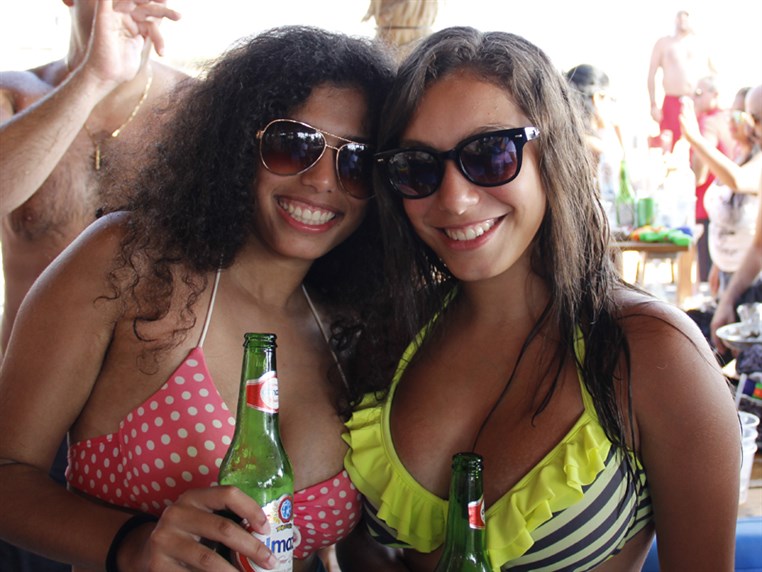Opening of Bay 183 Beach Bar