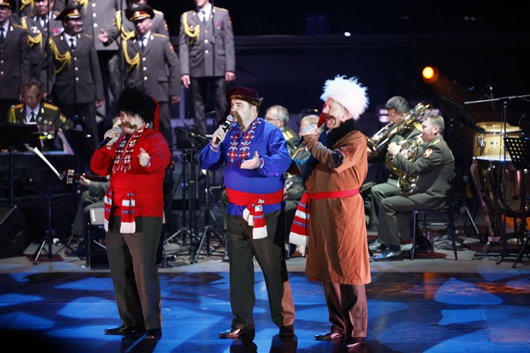 Les Choeurs de l Armee Rouge 