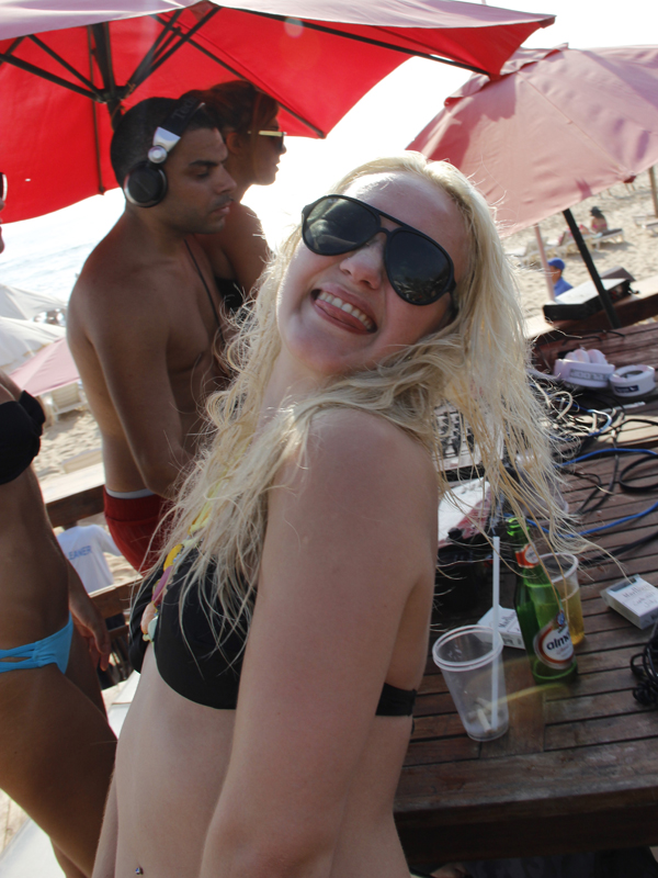 Opening of Bay 183 Beach Bar