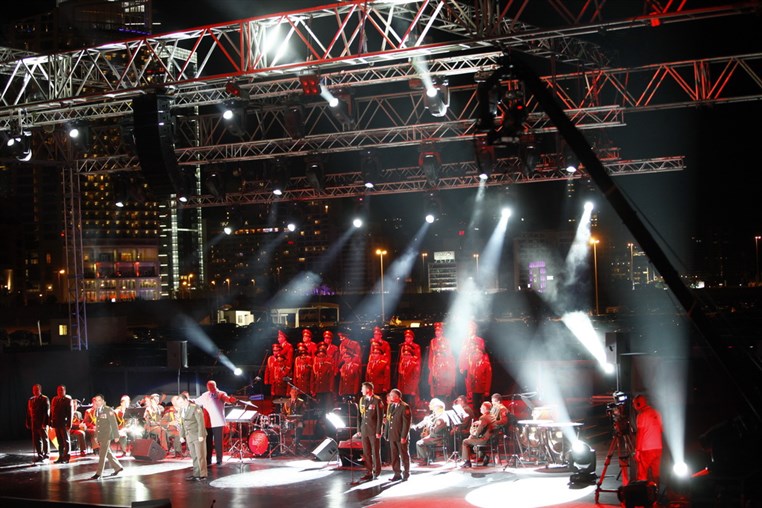 Les Choeurs de l Armee Rouge 