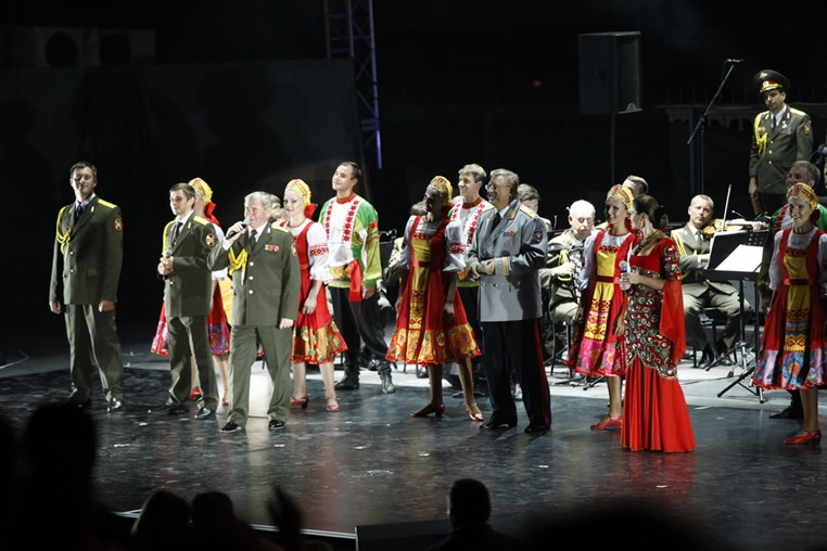 Les Choeurs de l Armee Rouge 