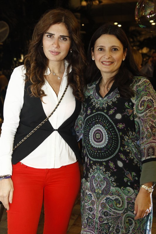 Lina Fawaz . Nicole Saai