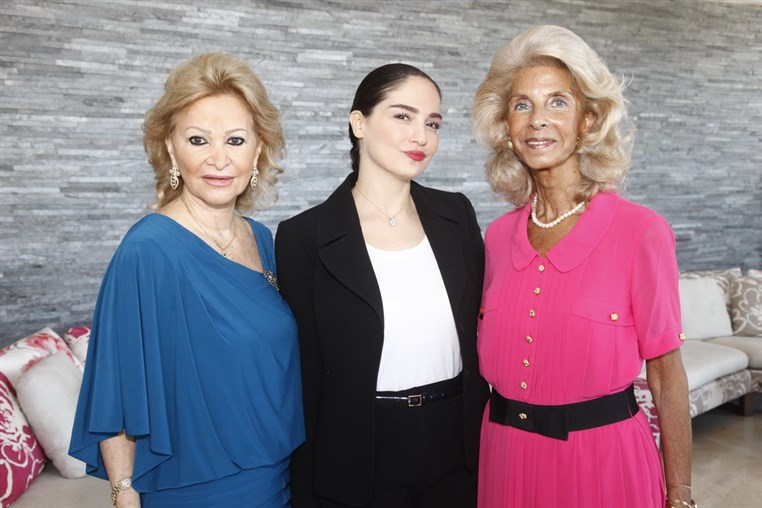 Le 17eme Bal International des debutantes Press Conference