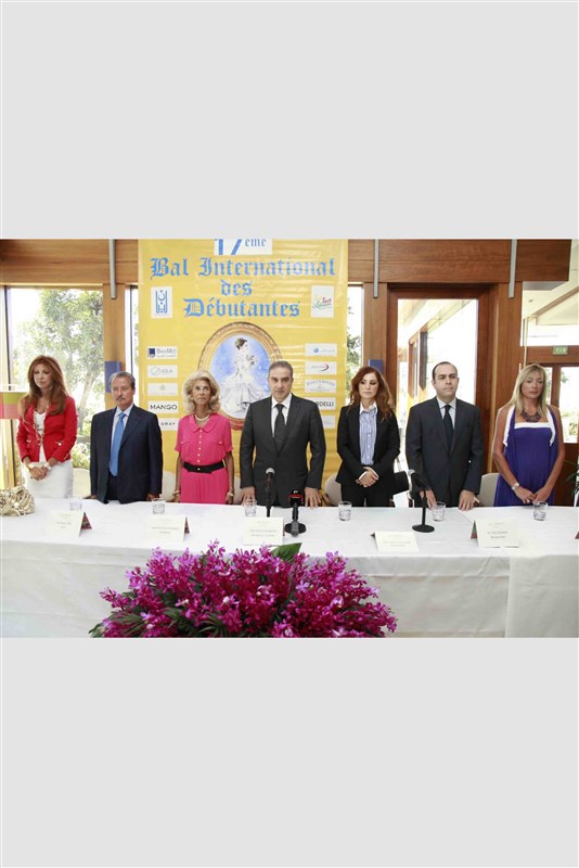 Le 17eme Bal International des debutantes Press Conference