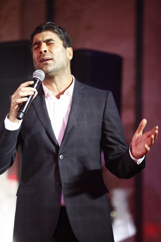 Najwa Karam and Wael Kfoury at Phoenicia 
