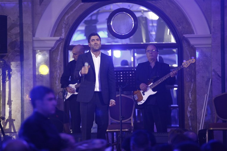 Najwa Karam and Wael Kfoury at Phoenicia 