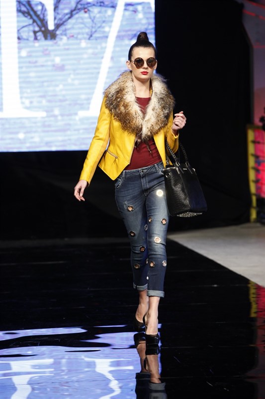 LMAB 2015 Dolce Farfalla Fashion Show