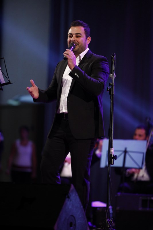 Kolona Lel Watan Concert