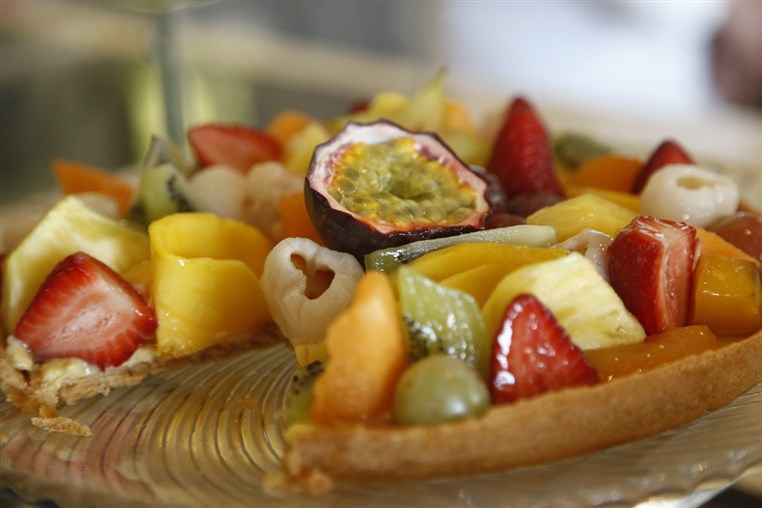 Mosaic Buffet