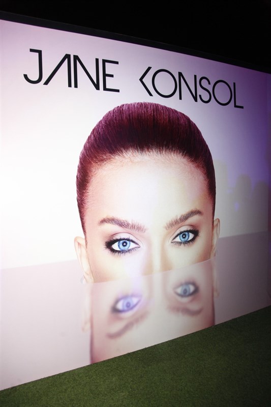 Jane Konsol new swimwear line 