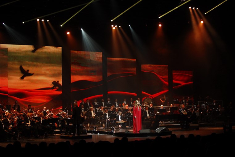 Julia Boutros in Concert