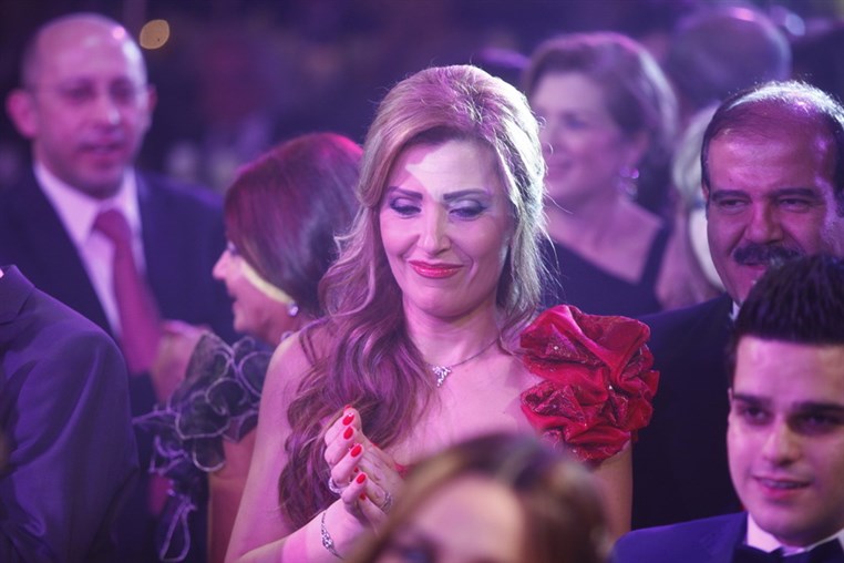 Les Lamah Wedding People 1