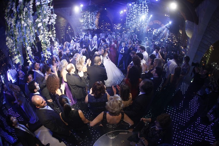 Les Lamah Wedding People 1
