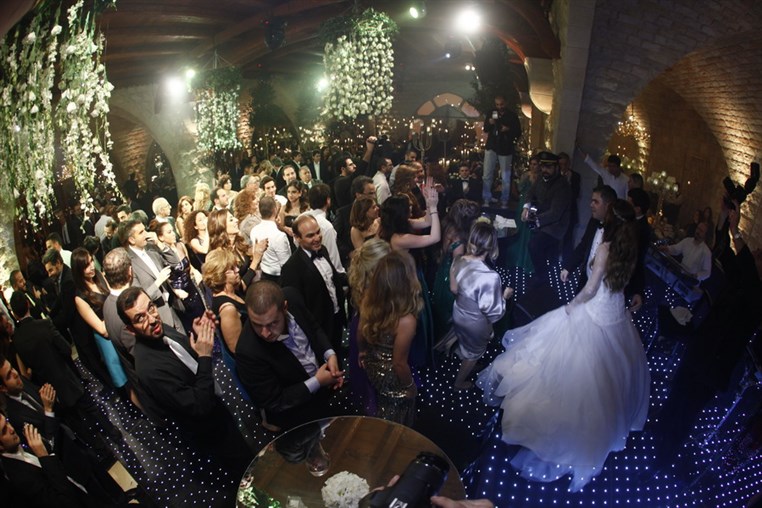 Les Lamah Wedding People 1