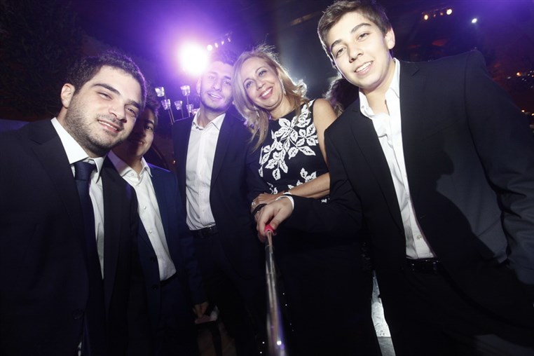 Les Lamah Wedding People 1