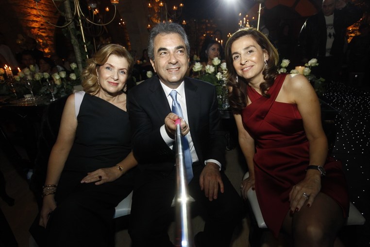 Les Lamah Wedding People 1