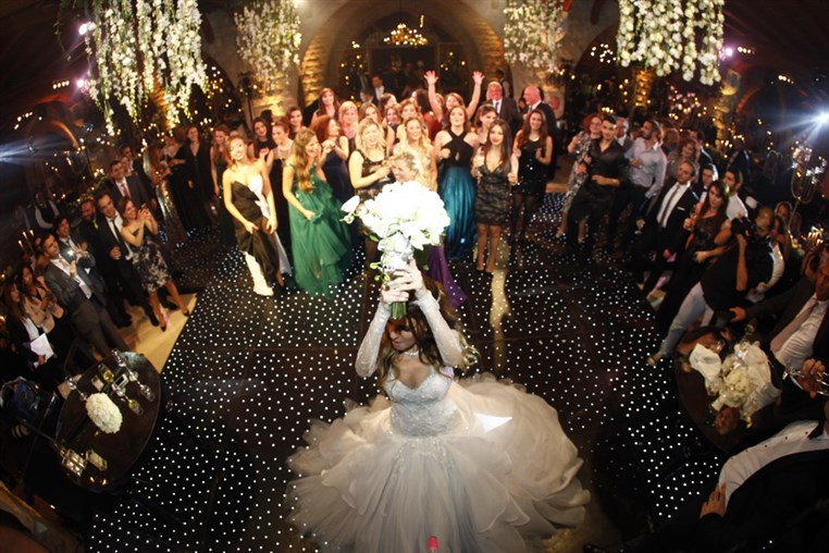 Les Lamah Wedding People 1