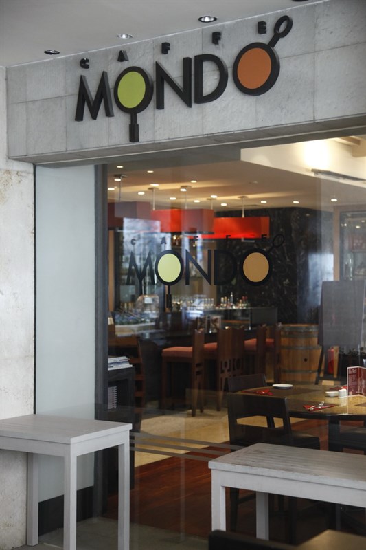 Lunch at Caffe Mondo