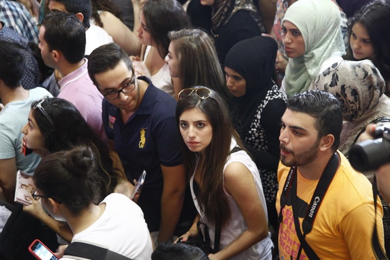 Elissa Album Signing Session