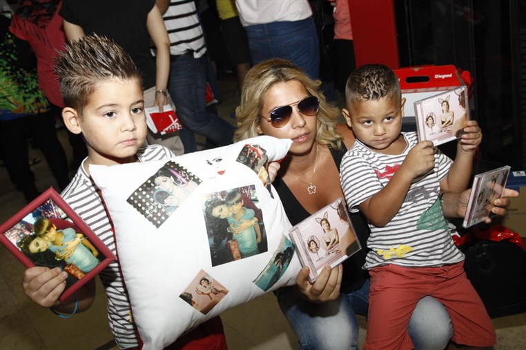 Elissa Album Signing Session