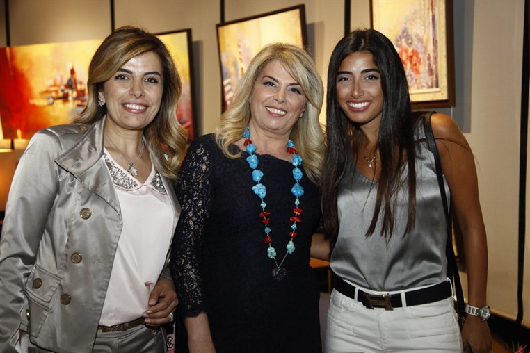 Color Language Exhibition by Tamina Saade 
