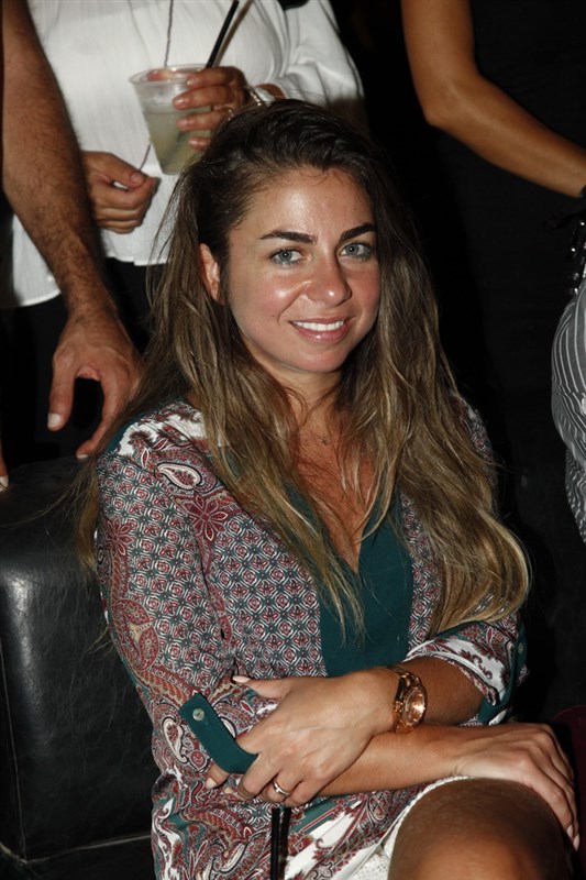 Spanish Looks on the Streets of Beirut