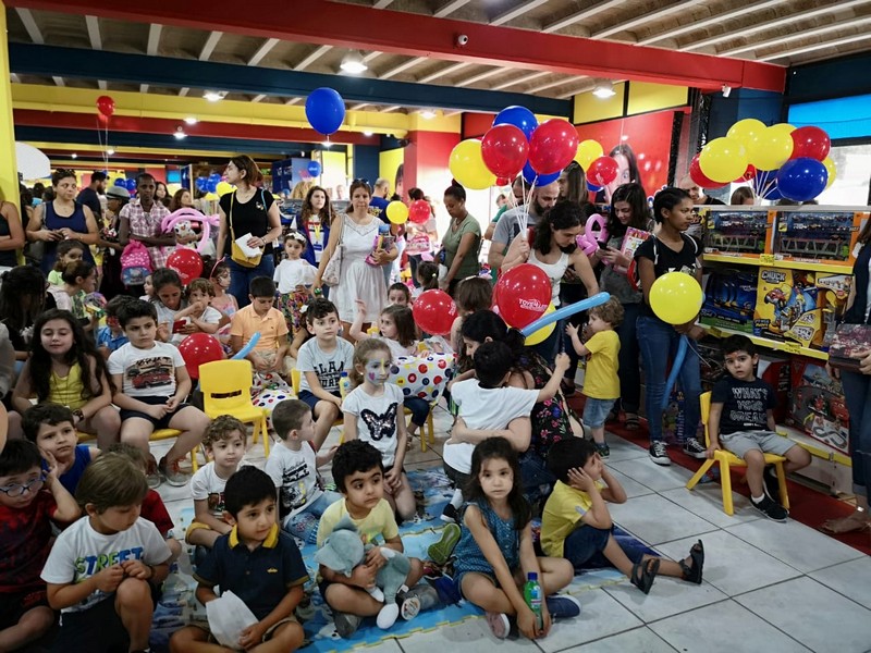 Toys 4 Less Mtayleb Grand Opening
