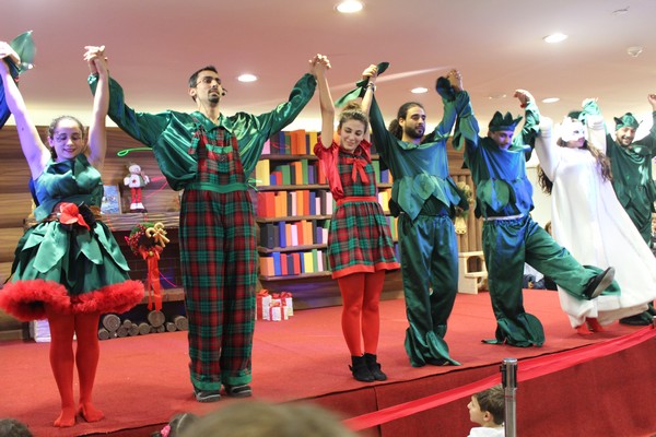 Christmas Mini Play at ABC dbayeh