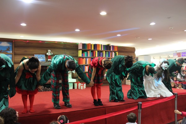 Christmas Mini Play at ABC dbayeh